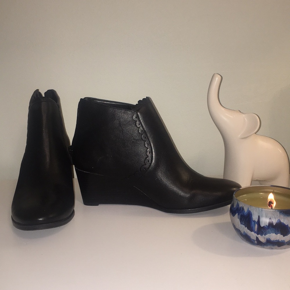 Adorable black booties